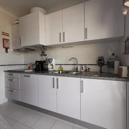 South بورتيماو